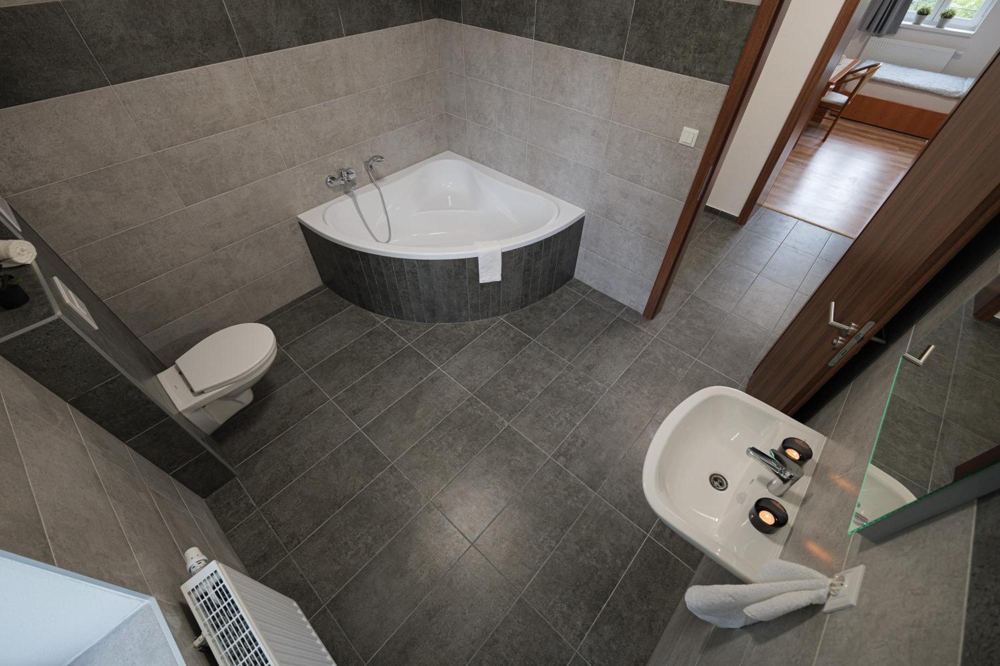 Apartament Tvm Ostrava 1 Zewnętrze zdjęcie